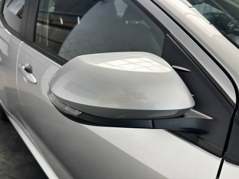Toyota Yaris - Photo 39