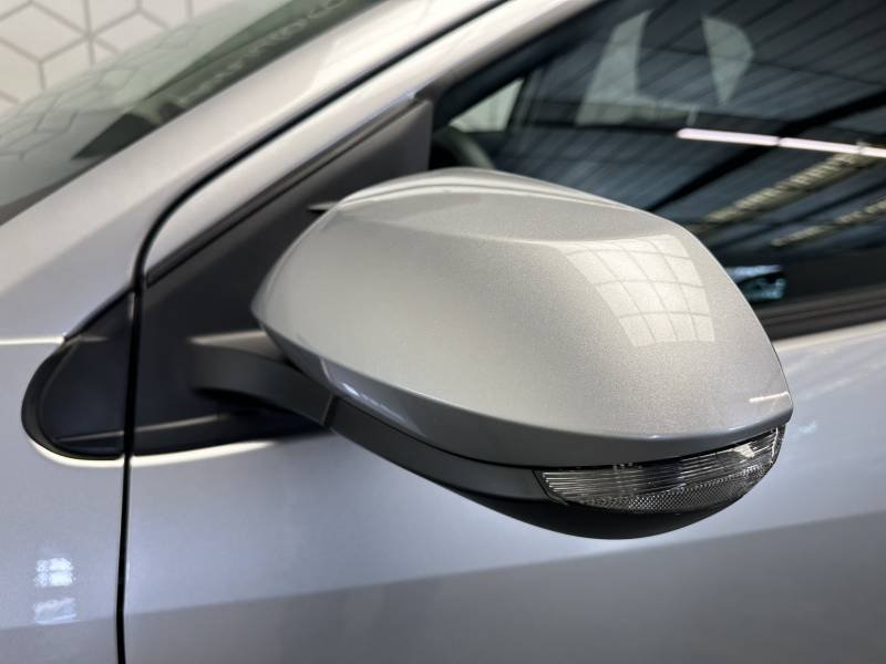 Toyota Yaris - Photo 40