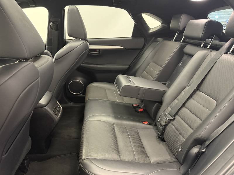 Lexus NX - Photo 13