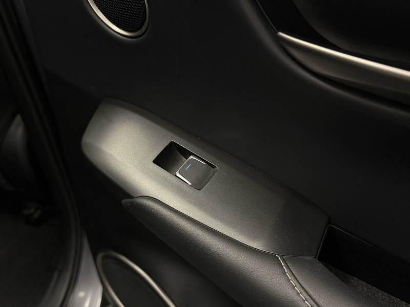 Lexus NX - Photo 21