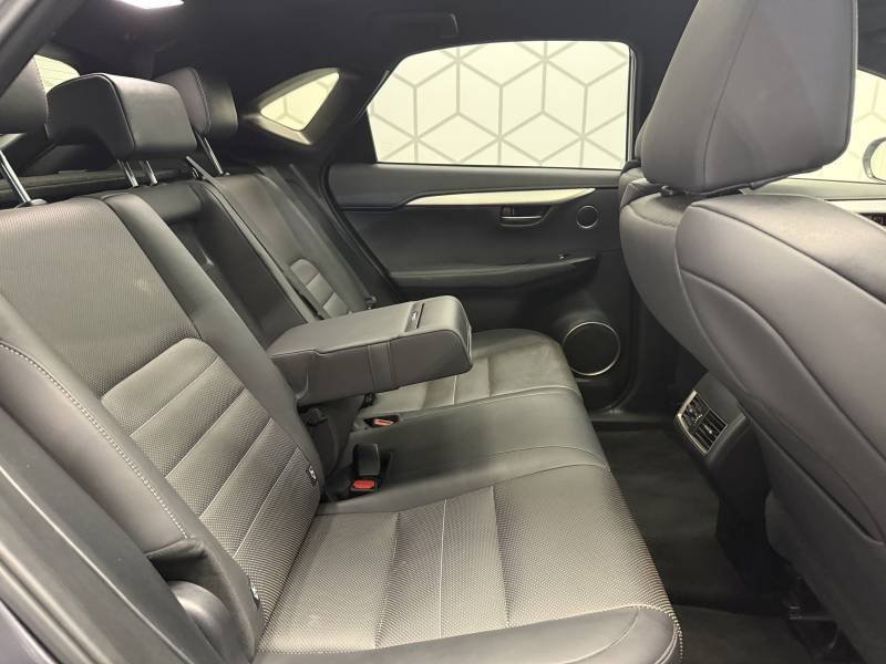 Lexus NX - Photo 22