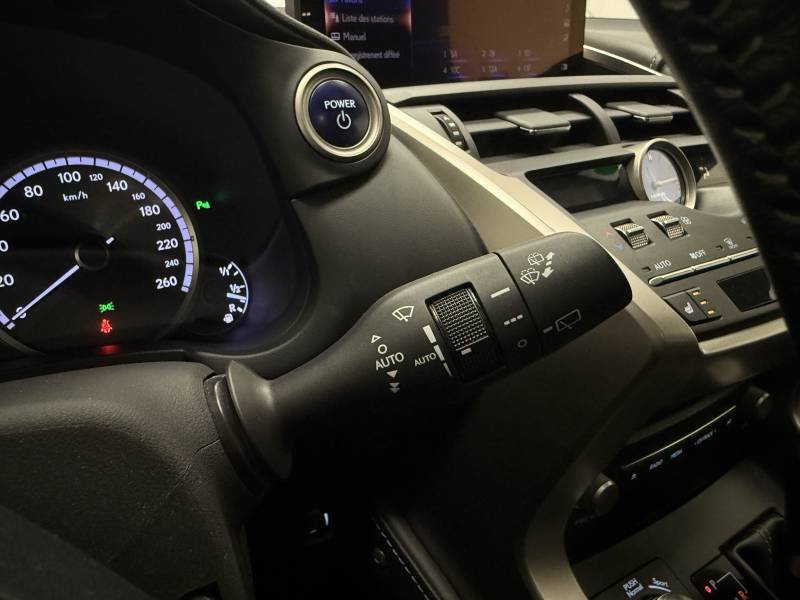 Lexus NX - Photo 35