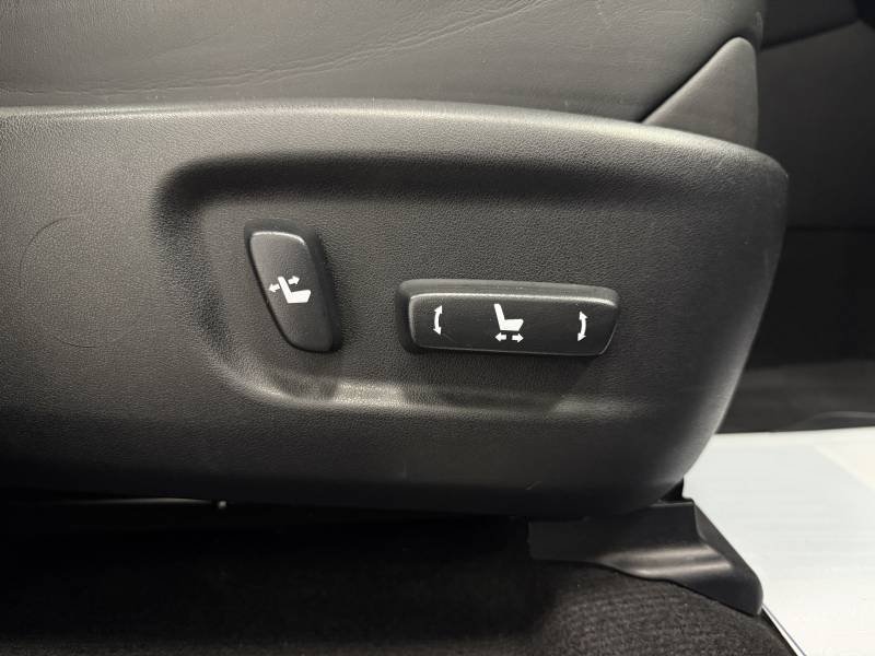 Lexus NX - Photo 45