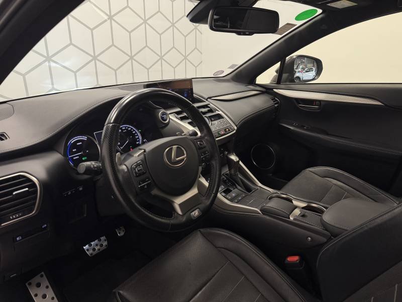Lexus NX - Photo 10