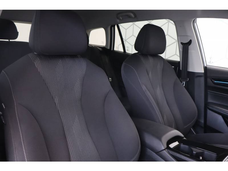 MG mg5 - Photo 11