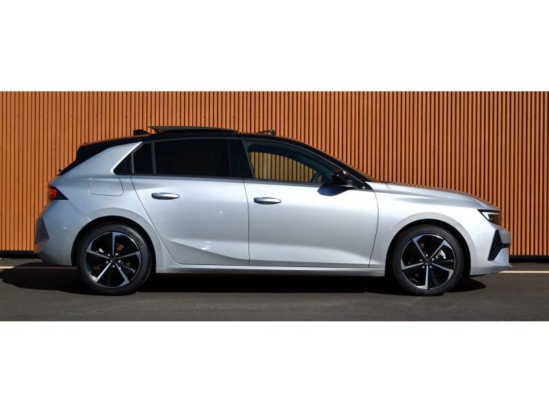 Opel Astra - Photo 28