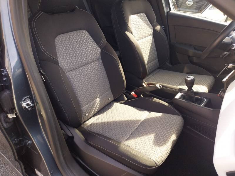 Renault Clio - Photo 24