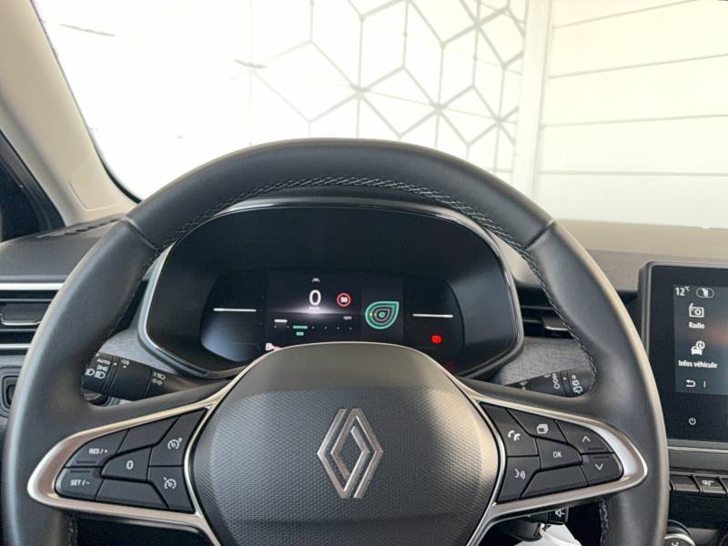 Renault Clio - Photo 24