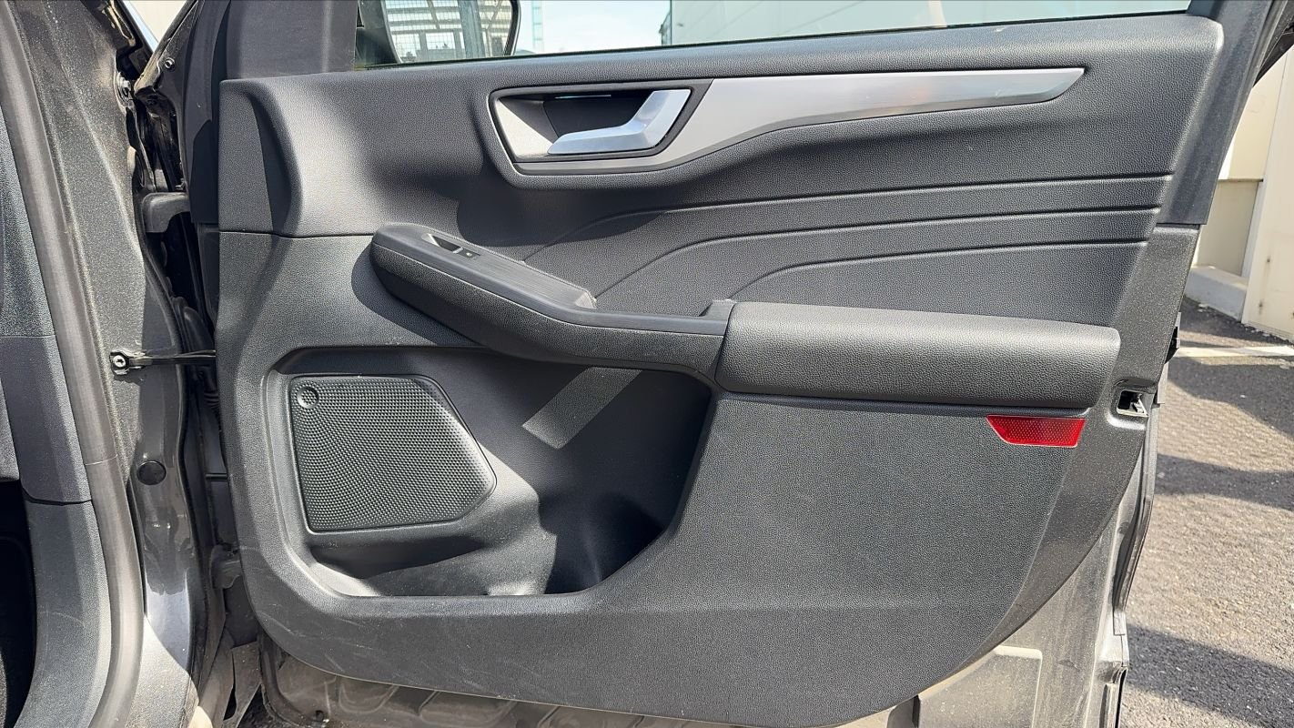 Ford Kuga - Photo 22