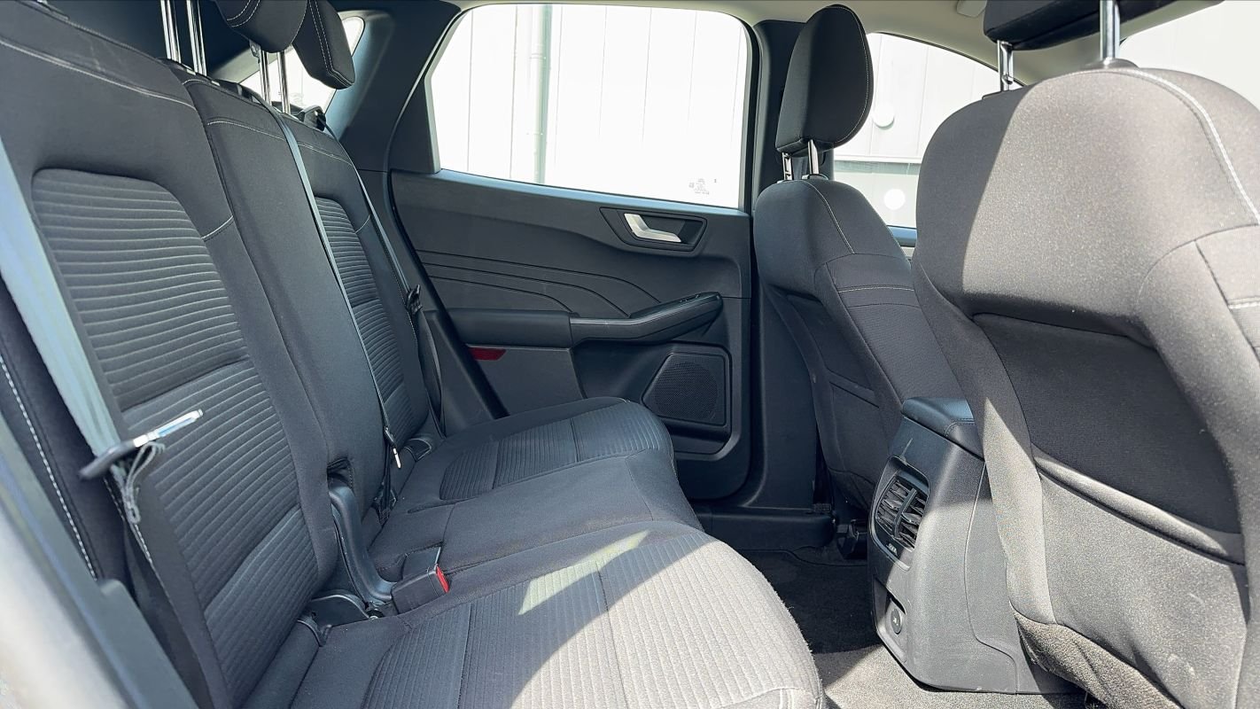 Ford Kuga - Photo 28