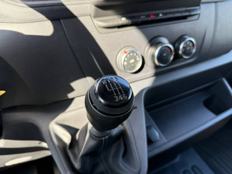 Renault Master - Photo 29