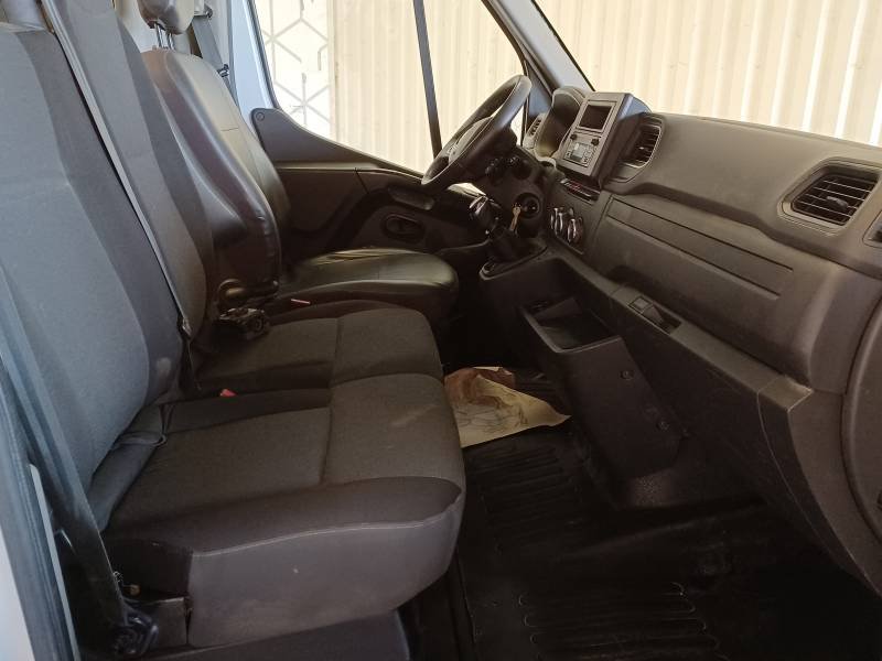 Renault Master - Photo 11