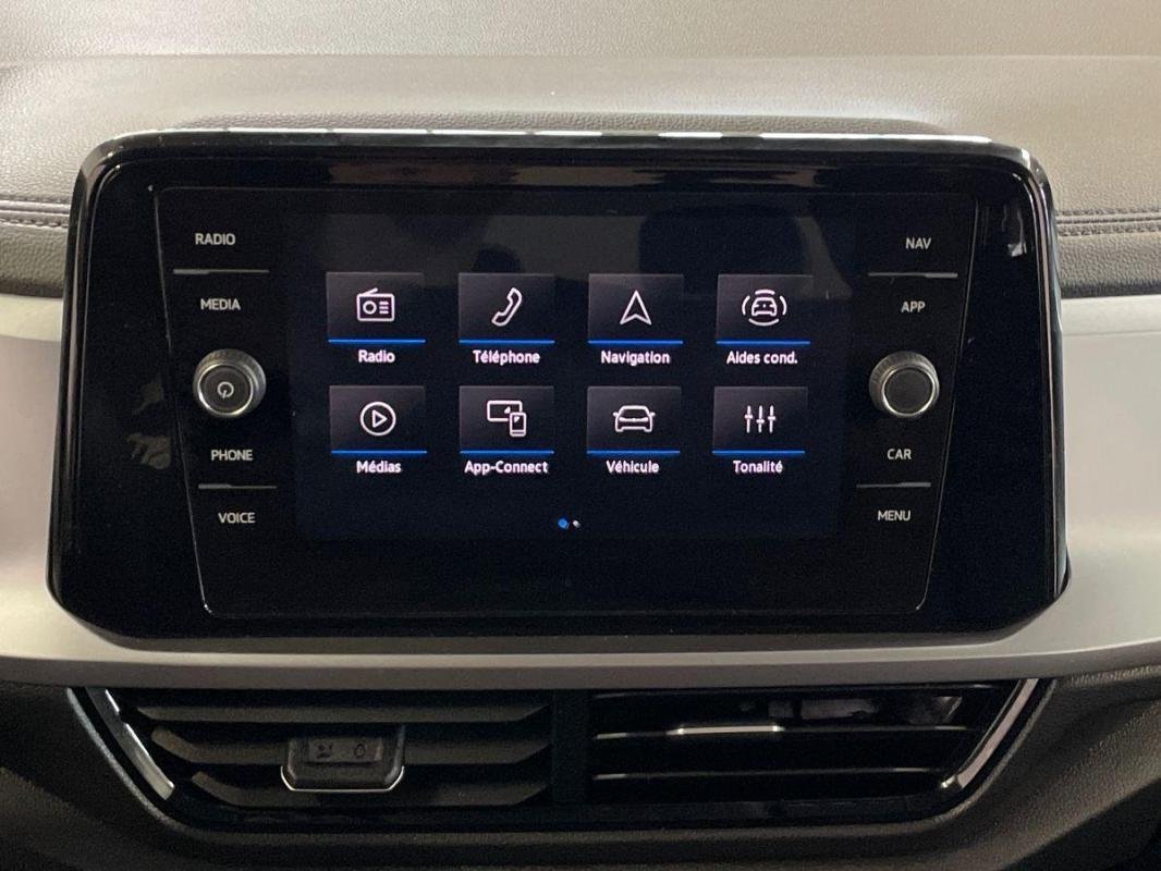 Volkswagen T-Roc - Photo 16