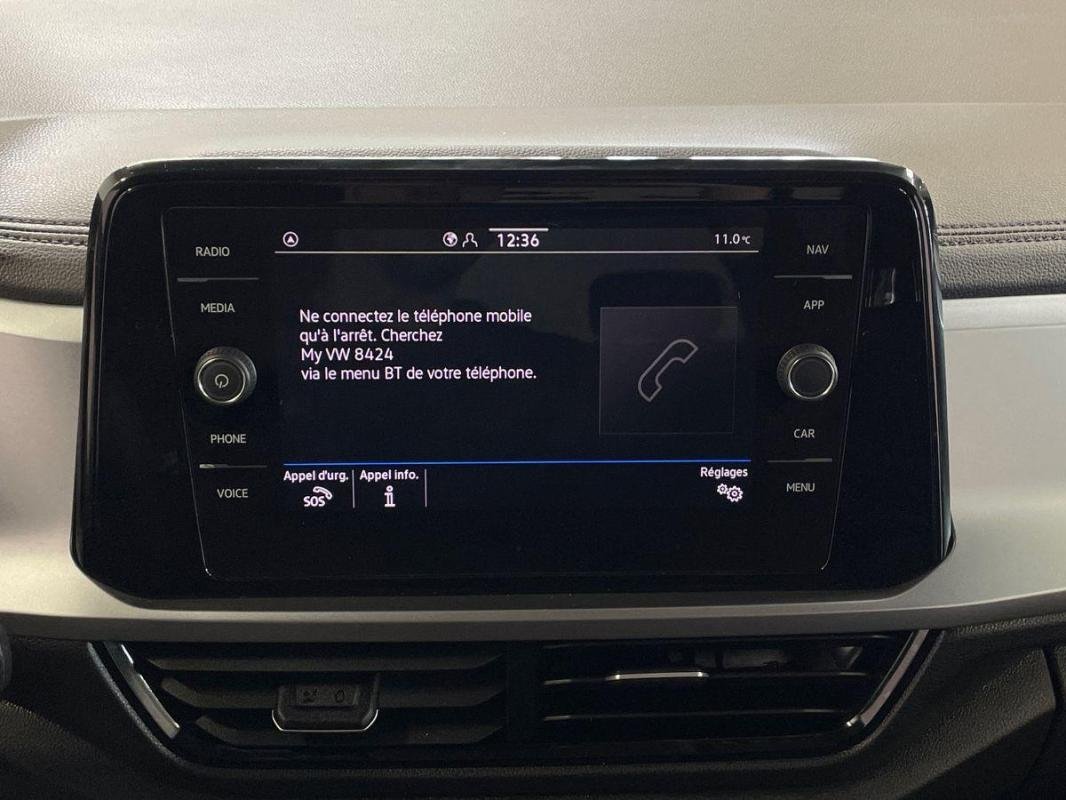 Volkswagen T-Roc - Photo 17