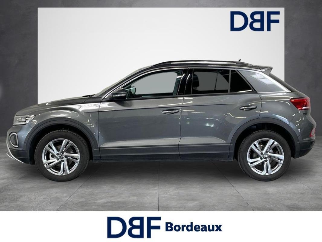 Volkswagen T-Roc - Photo 2