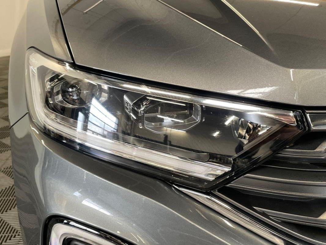 Volkswagen T-Roc - Photo 25