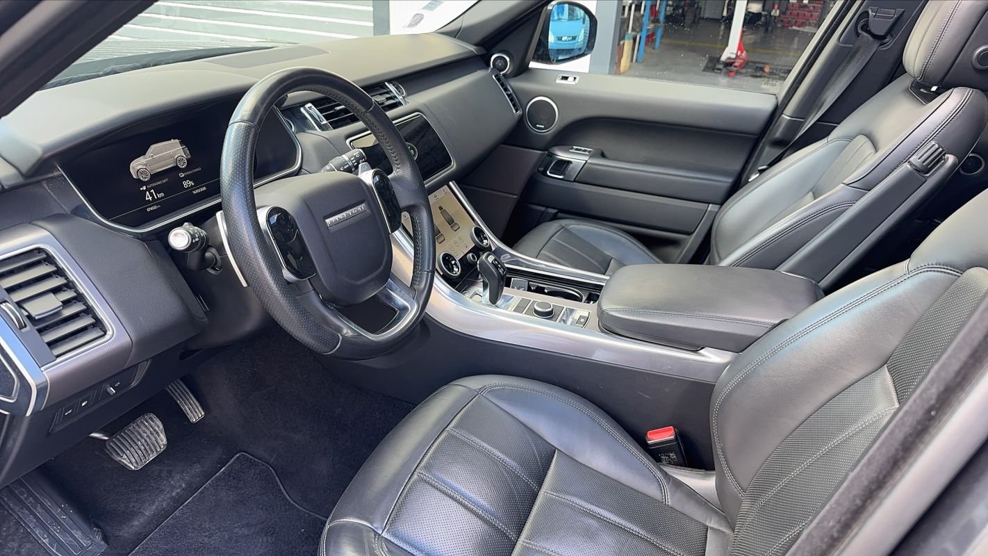 Land Rover Range Rover Sport - Photo 8