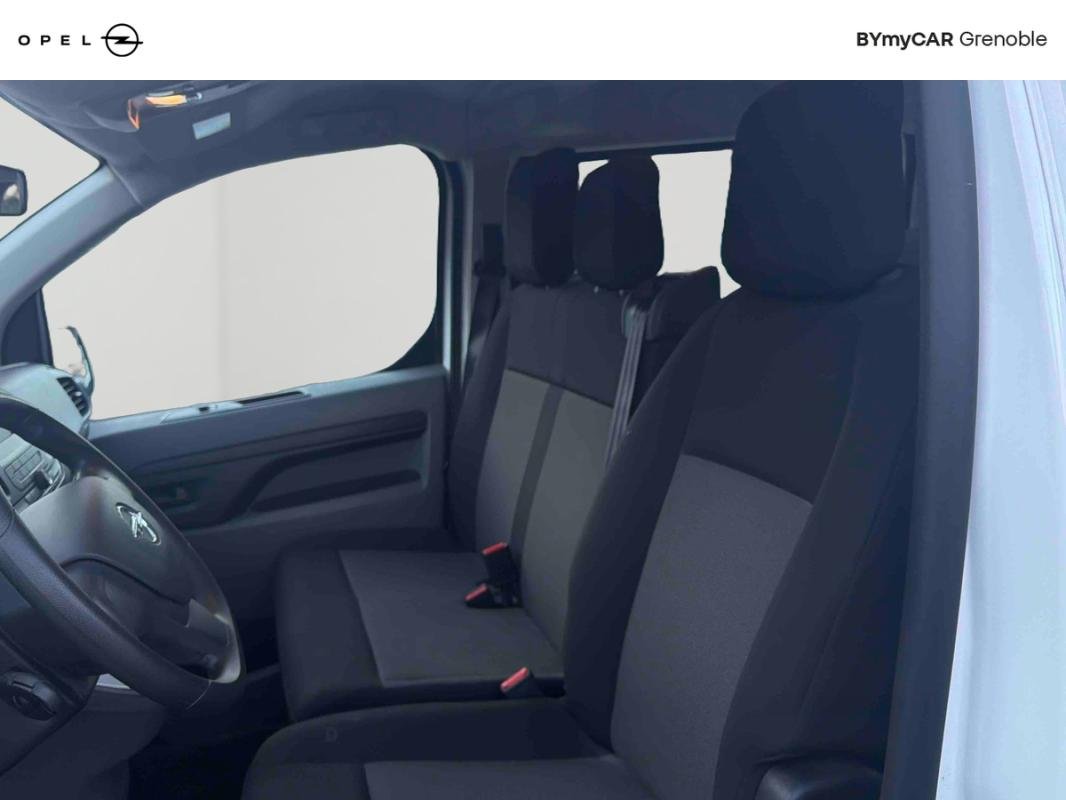 Opel Vivaro - Photo 11
