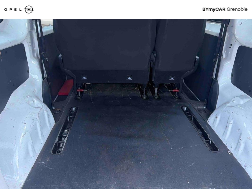 Opel Vivaro - Photo 13