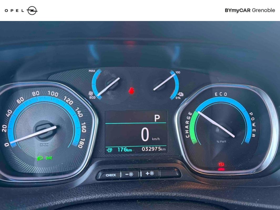 Opel Vivaro - Photo 19