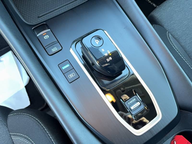 Nissan Qashqai - Photo 12