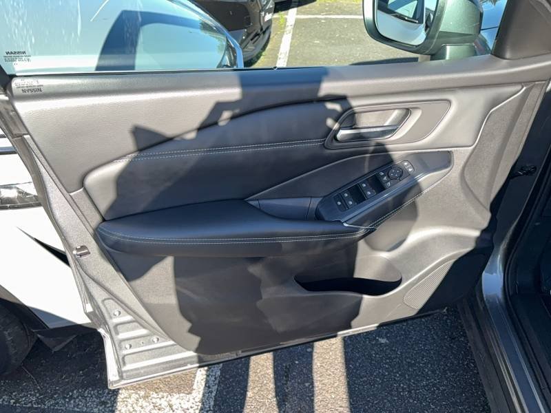 Nissan Qashqai - Photo 22