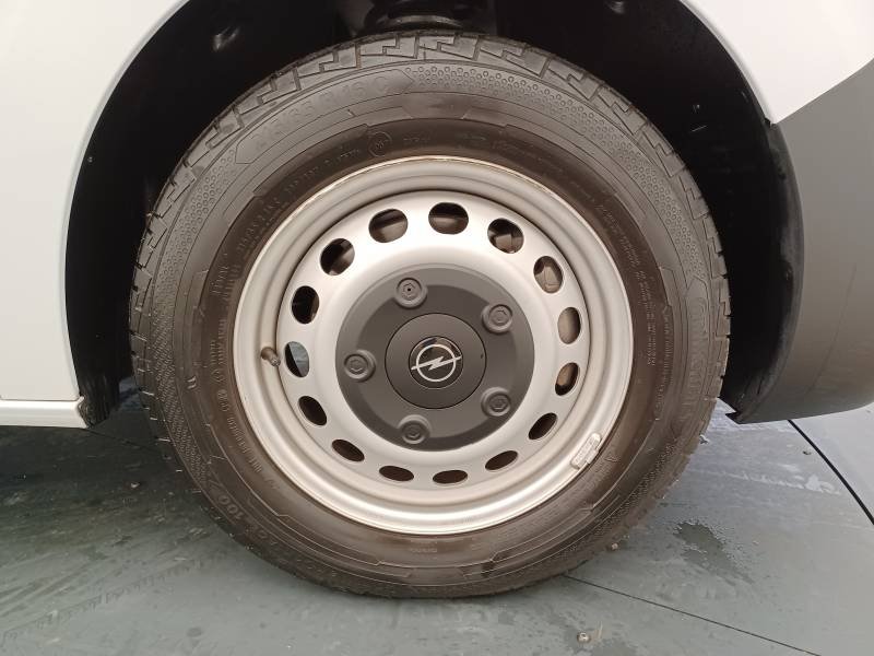 Opel Vivaro - Photo 12
