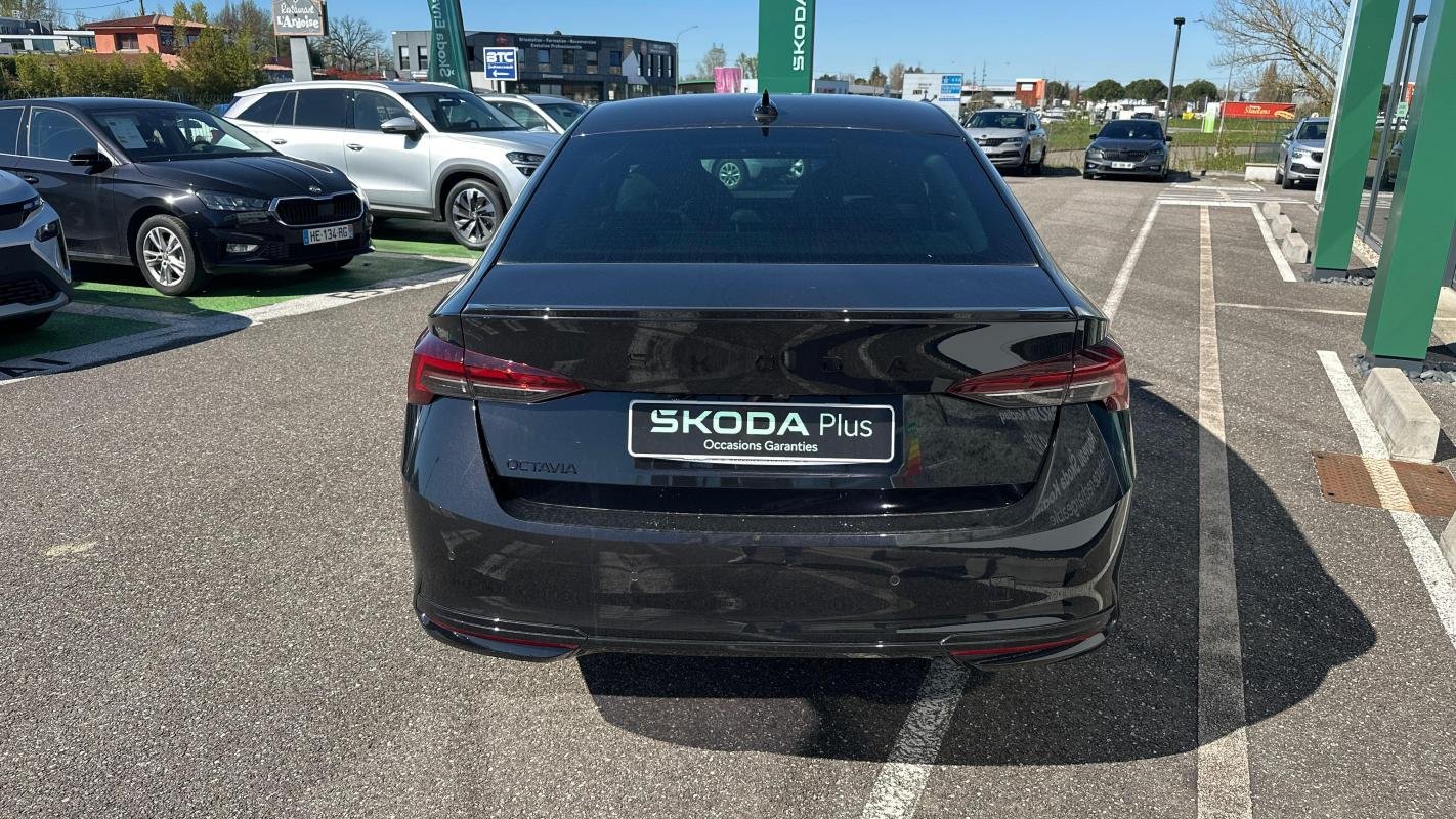Skoda Octavia - Photo 4