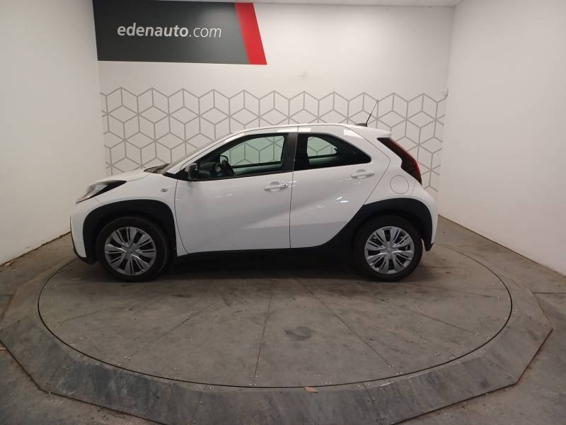 Toyota aygo x - Photo 2