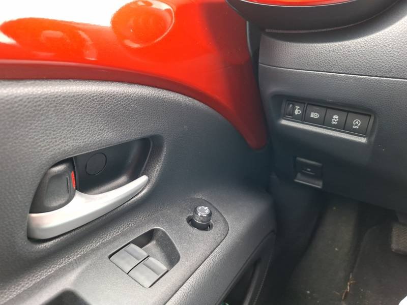 Toyota aygo x - Photo 21