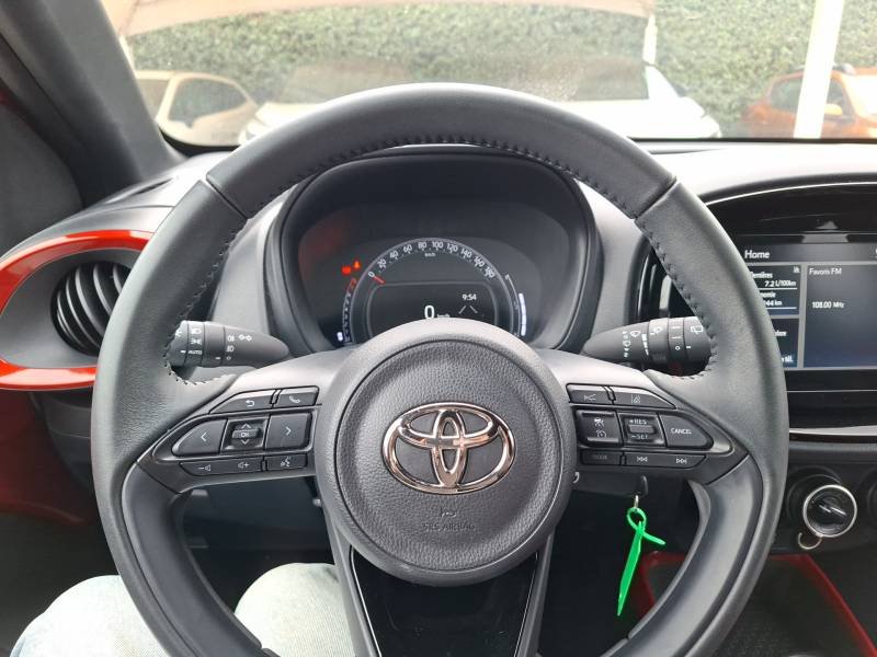 Toyota aygo x - Photo 22