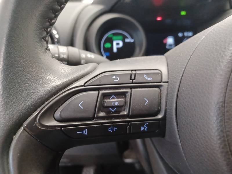 Toyota Yaris - Photo 18