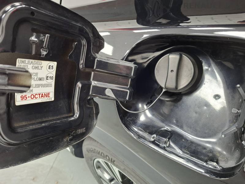 Mitsubishi Eclipse Cross - Photo 16