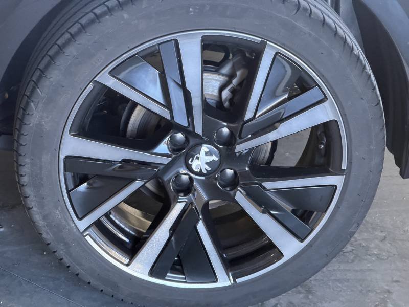 Peugeot 208 - Photo 13