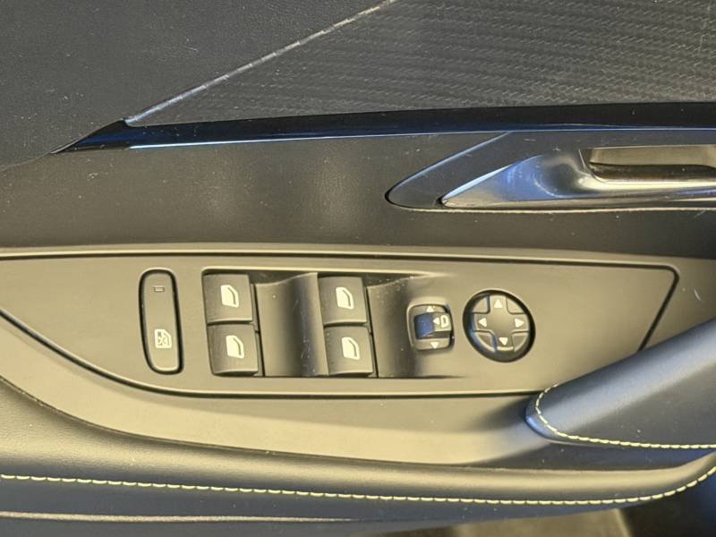 Peugeot 208 - Photo 14