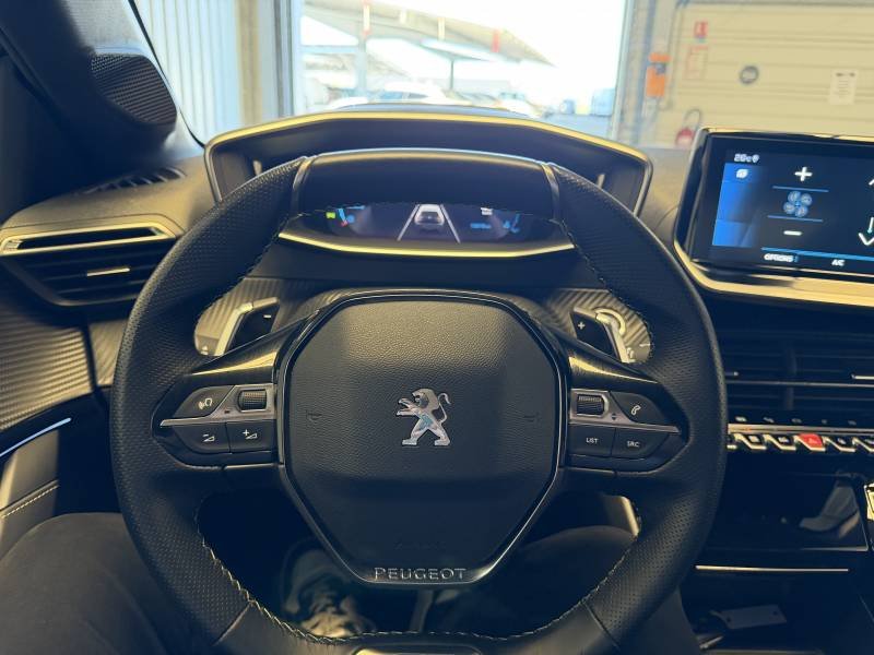 Peugeot 208 - Photo 26