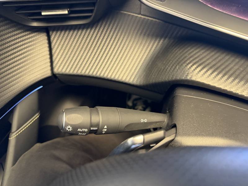 Peugeot 208 - Photo 29