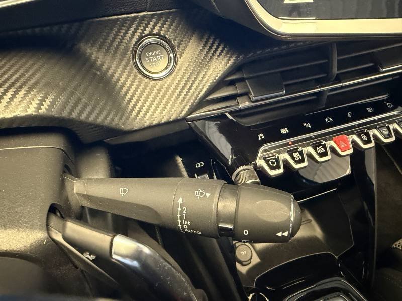 Peugeot 208 - Photo 30