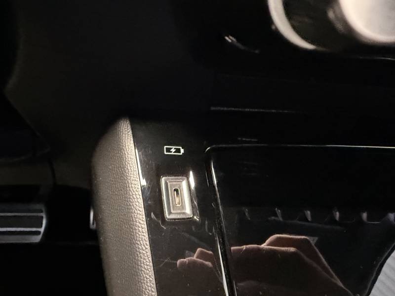 Peugeot 208 - Photo 34