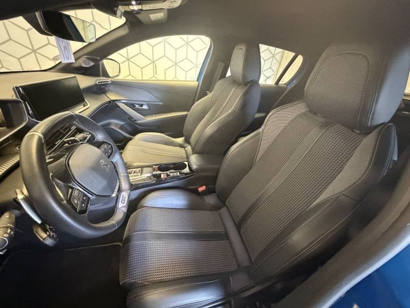 Peugeot 208 - Photo 10