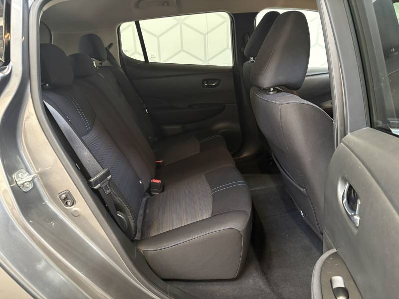 Nissan Leaf - Photo 26