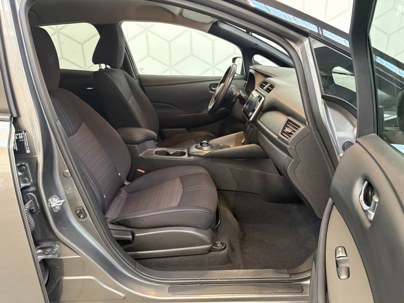 Nissan Leaf - Photo 9