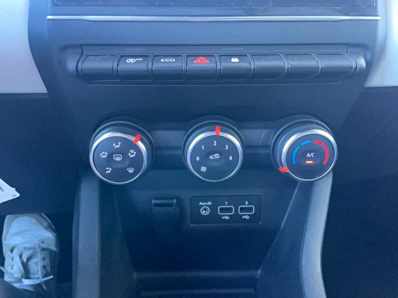 Renault Clio - Photo 15