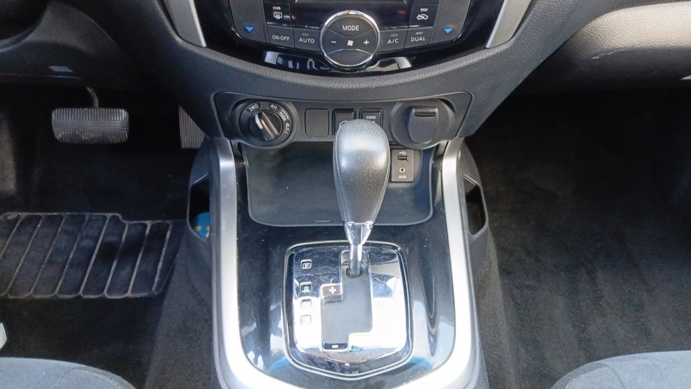 Nissan Navara - Photo 13