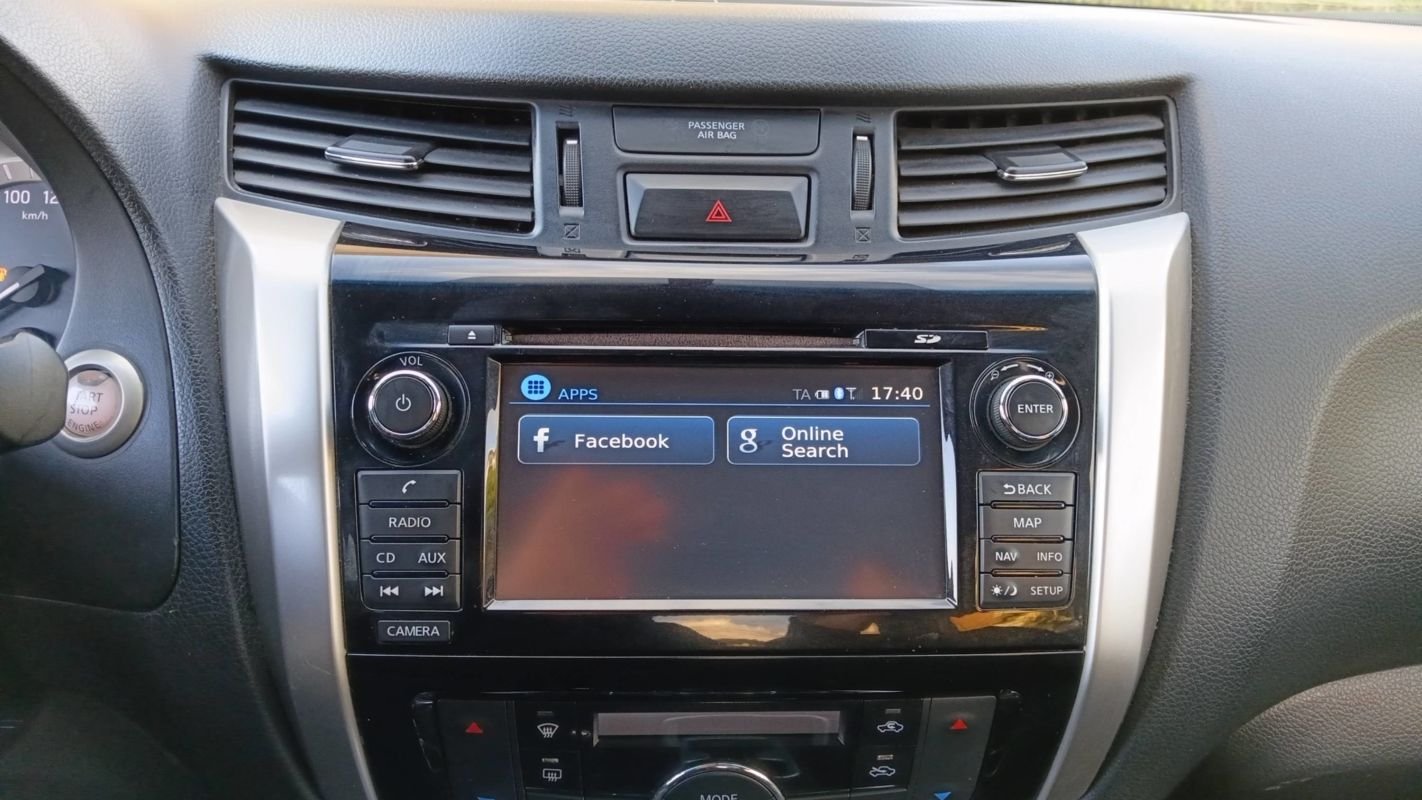 Nissan Navara - Photo 24
