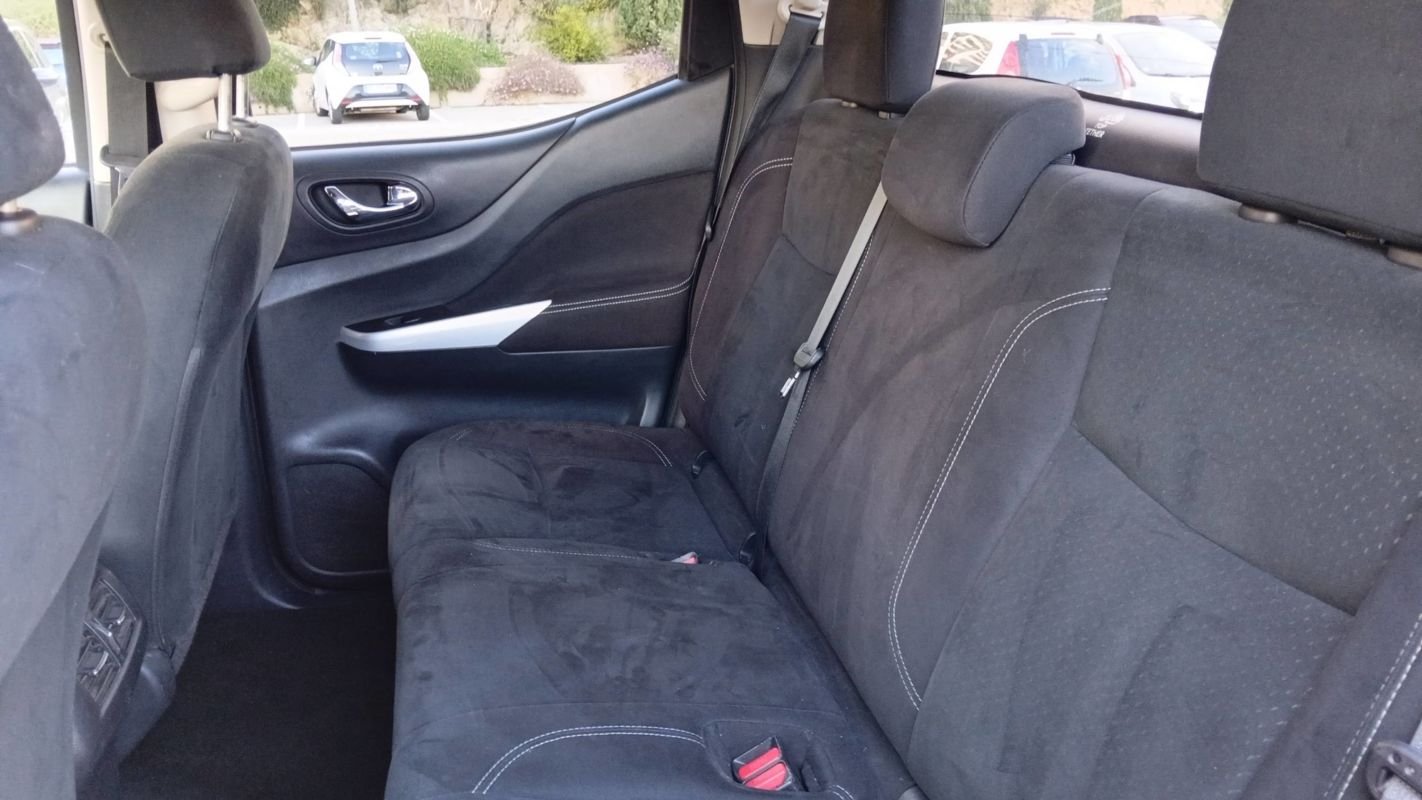 Nissan Navara - Photo 9