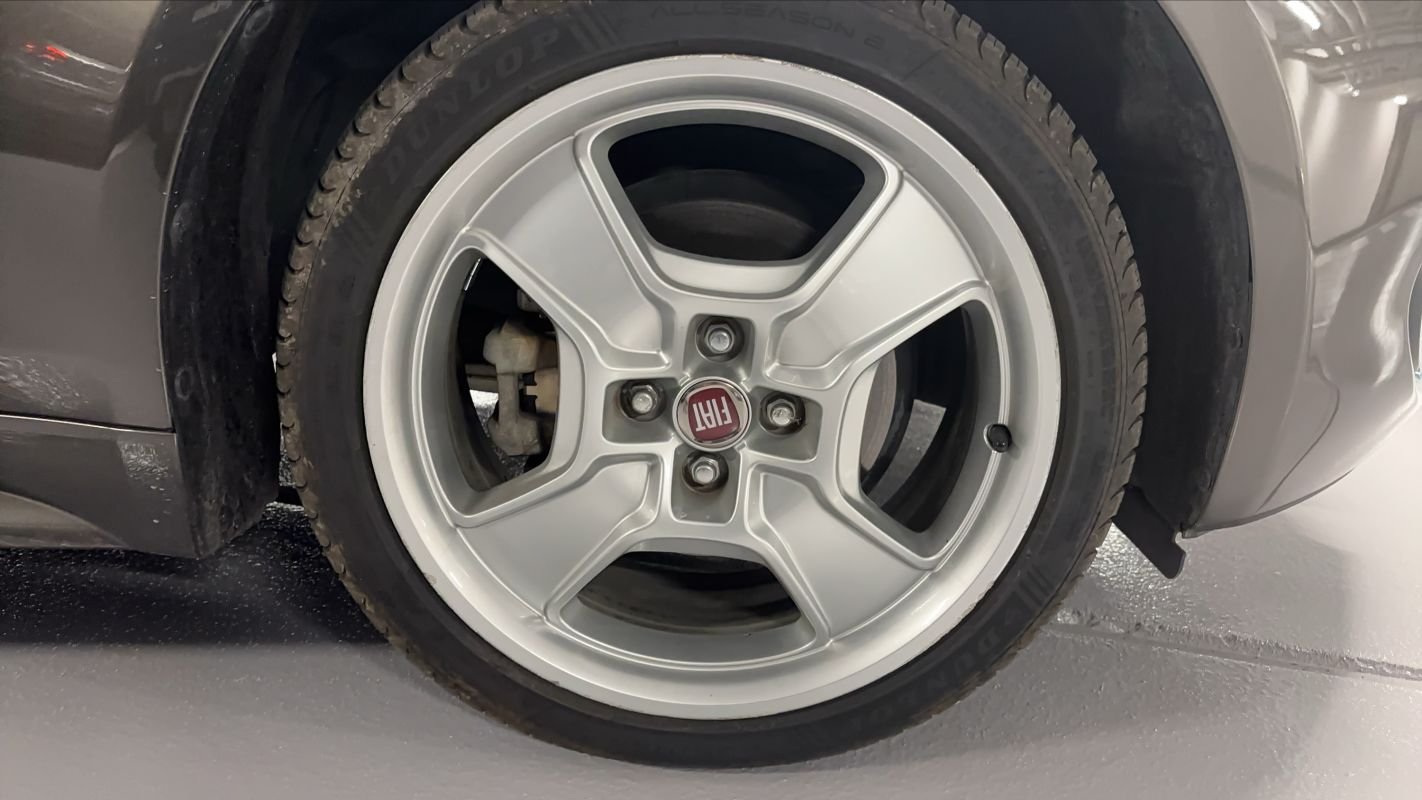 Fiat 124 Spider - Photo 17