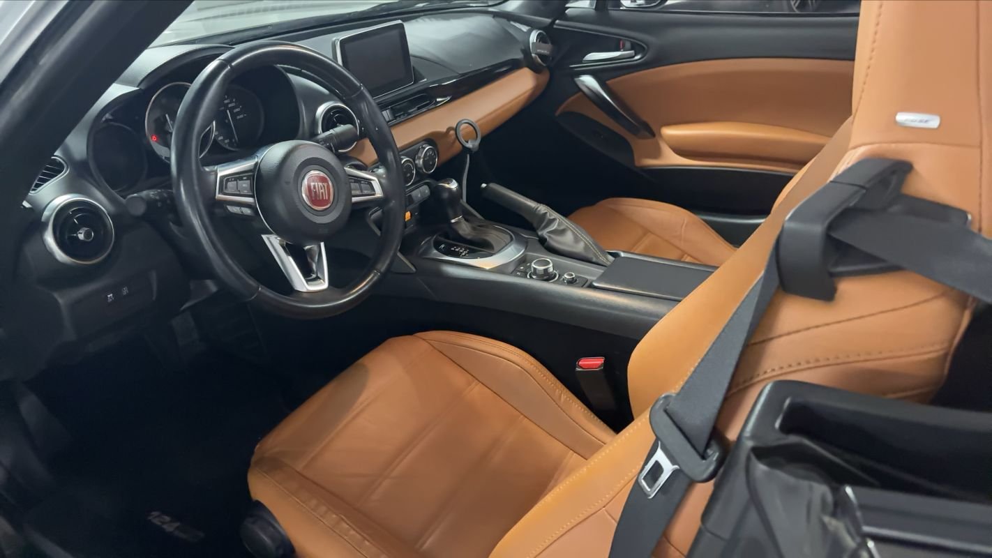 Fiat 124 Spider - Photo 8