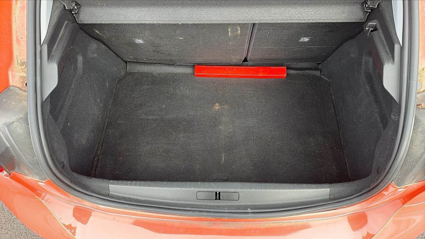 Opel Corsa - Photo 14