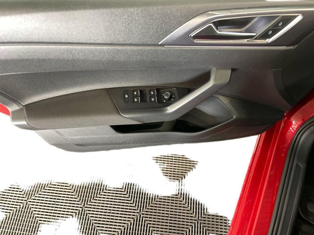 Volkswagen Polo - Photo 15